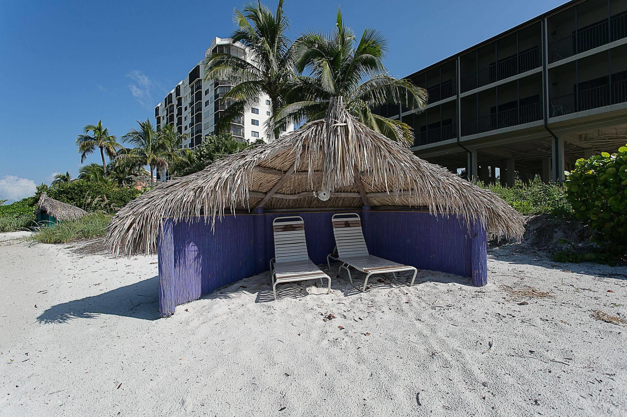 Caribbean Beach Club Fort Myers Beach Exterior photo